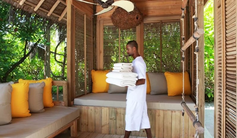 Six Senses Laamu-Ocean Beach Villa bathroom_4863